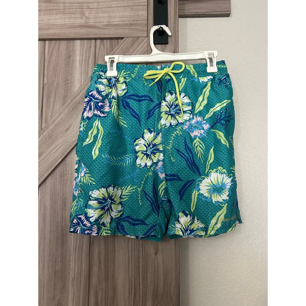 Vineyard Vines Mens XS swim trunks Green tropical
